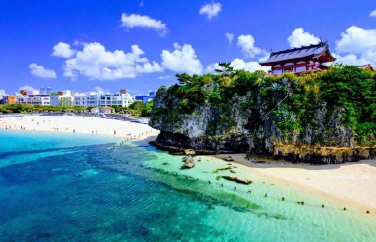 Hotel Gala Naha'S Only Sandy Beach Front All Rooms Oceanview 外观 照片